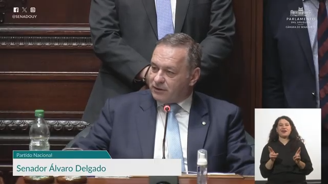 (256) Sesión de la Cámara de Senadores 05082025 República Oriental del Uruguay - YouTube