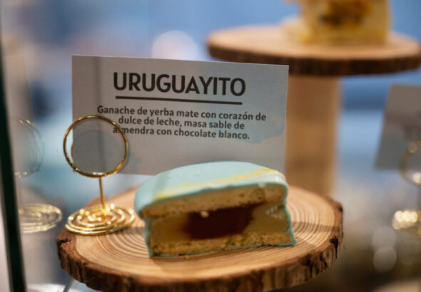 Feria Internacional del Alfajor, en el Salón de Eventos del LATU. Foto: Santiago Mazzarovich / adhocFOTOS